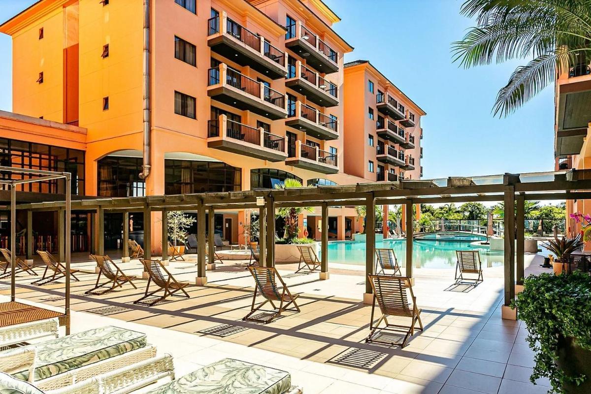 Pe Na Areia No Jurere Village Apartahotel